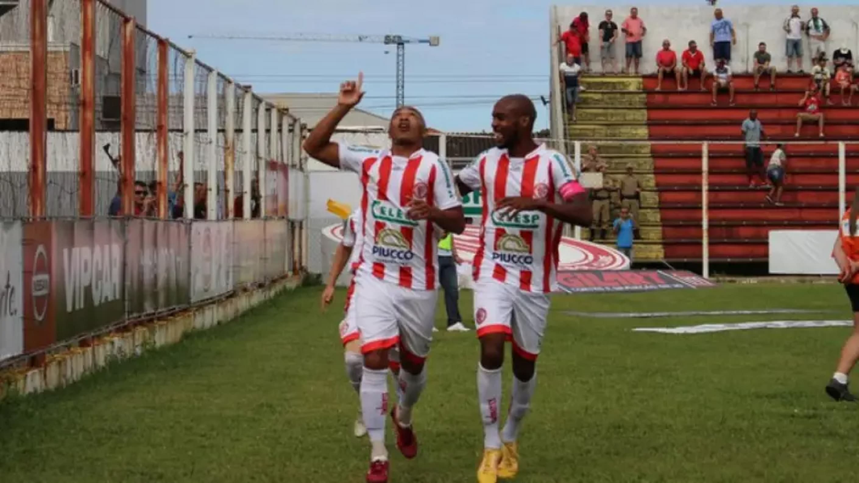 CATARINENSE: Hercílio Luz vence a líder Chapecoense em casa