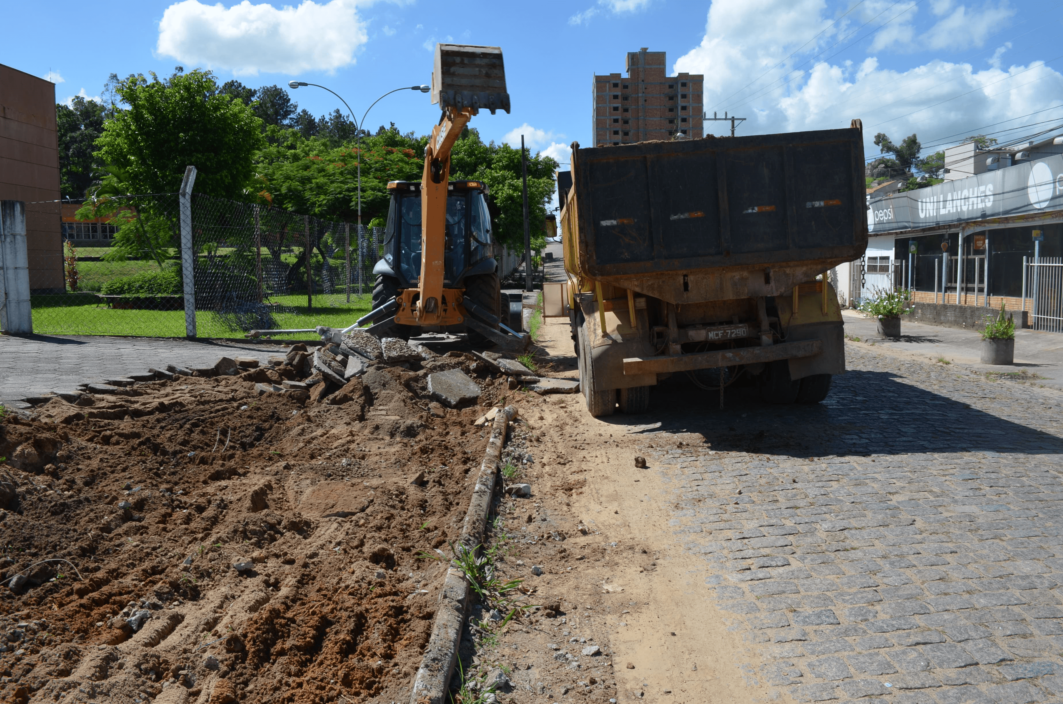 Rua Padre Dionísio da Cunha Laudth terá novo trecho interditado a partir desta terça (27)