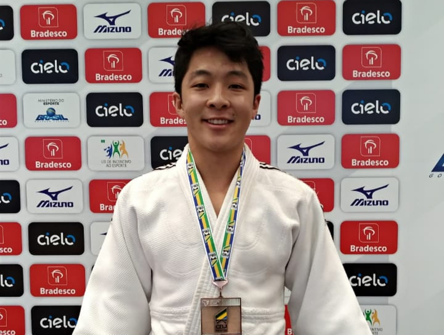 Judoca conquista bronze no Campeonato Brasileiro Regional