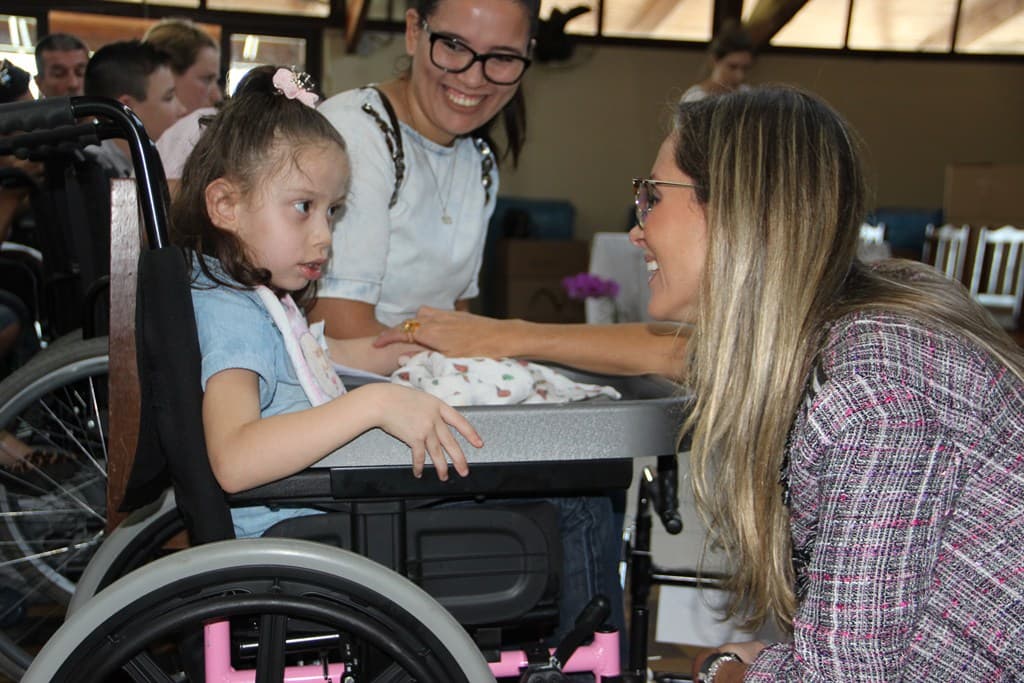 Fundação Nova Vida realiza doações em Tubarão e Laguna