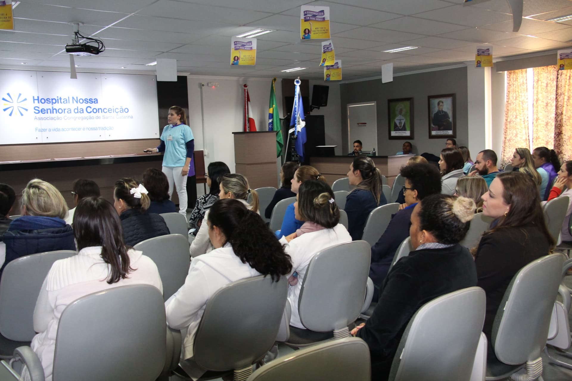 Pulseira de identificação garante segurança aos pacientes do HNSC