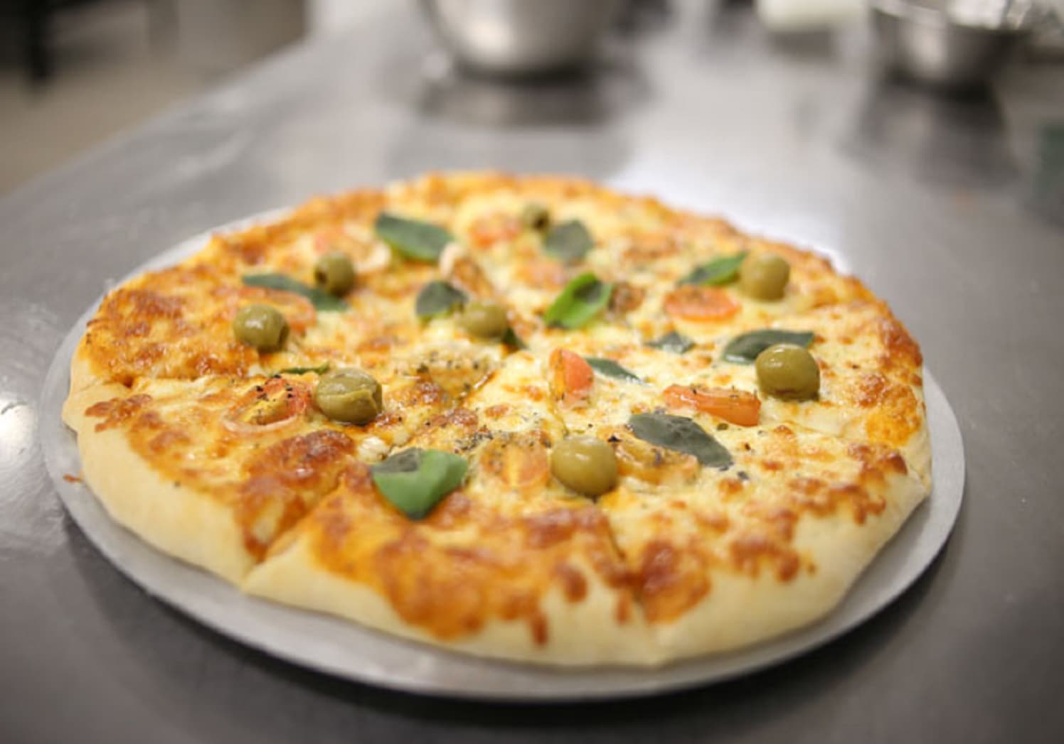 Hoje é Dia da Pizza! Aprenda uma receita deliciosa