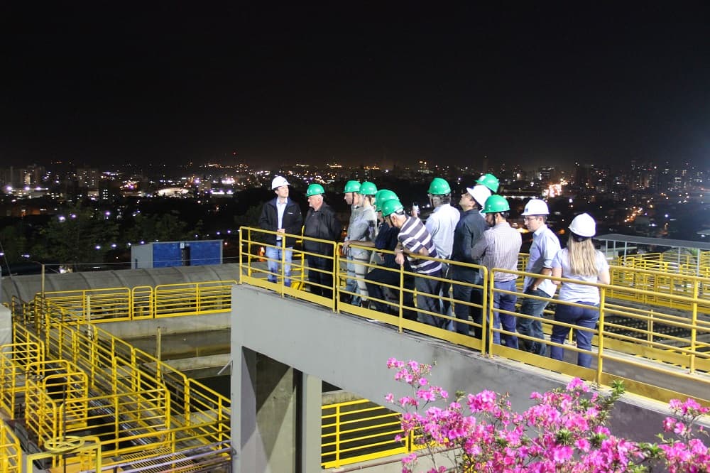 Entidades de engenharia visitam Estação de Tratamento da Tubarão Saneamento