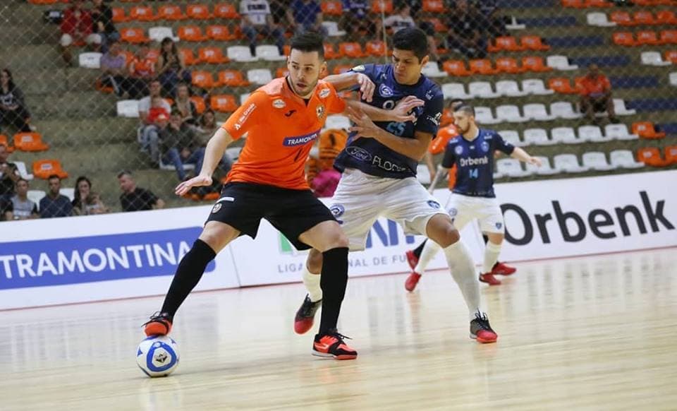 LIGA FUTSAL: Tubarão perde e dá adeus à competição