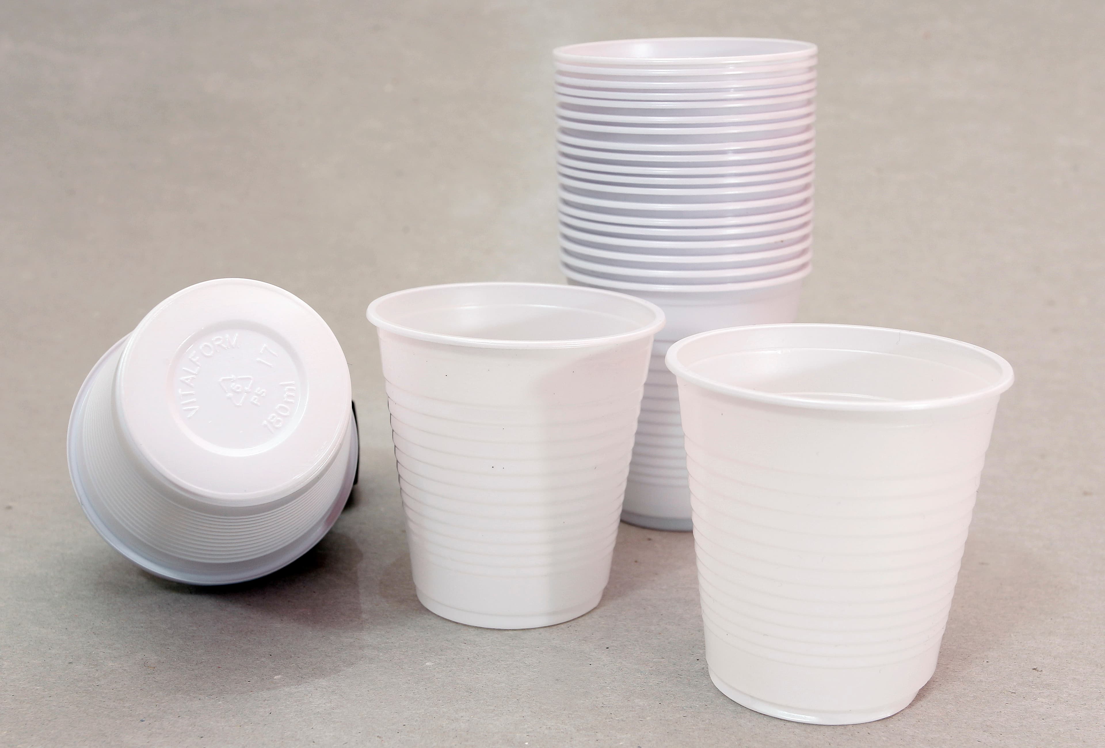 Unisul faz campanha para diminuir o uso de plástico