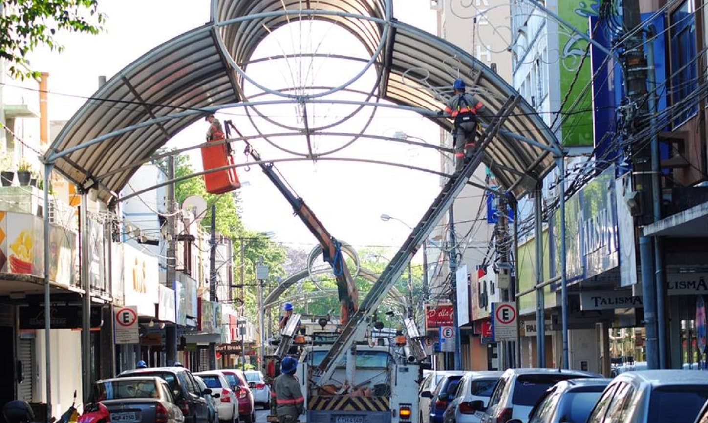 Tubarão começa a se preparar para o Natal