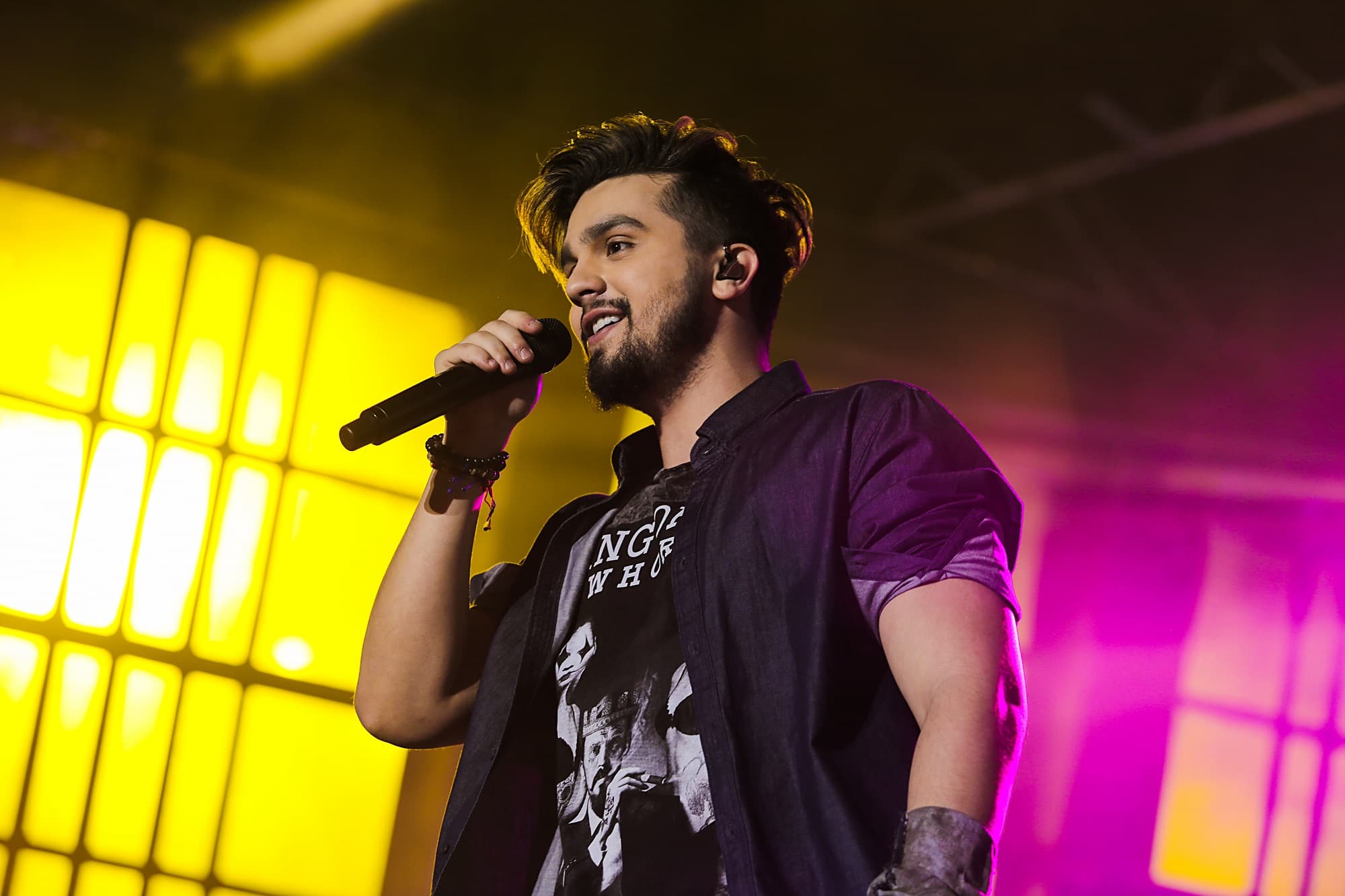 Luan Santana é a atração principal do Bloko Rosa em 2019