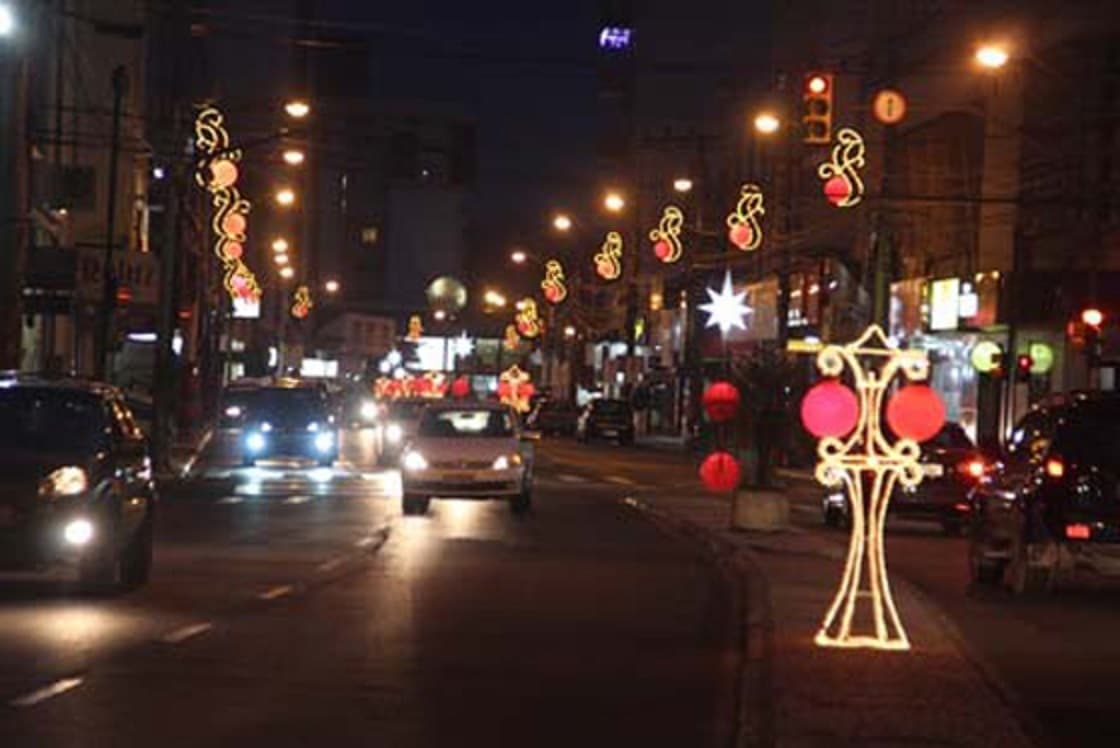 Iluminação de Natal será acionada nesta quarta-feira (14)