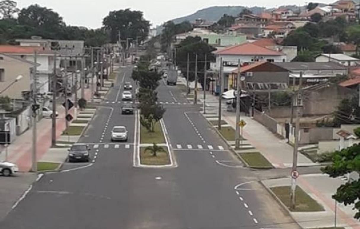 Primeira obra do pacote de acessos da cidade é entregue