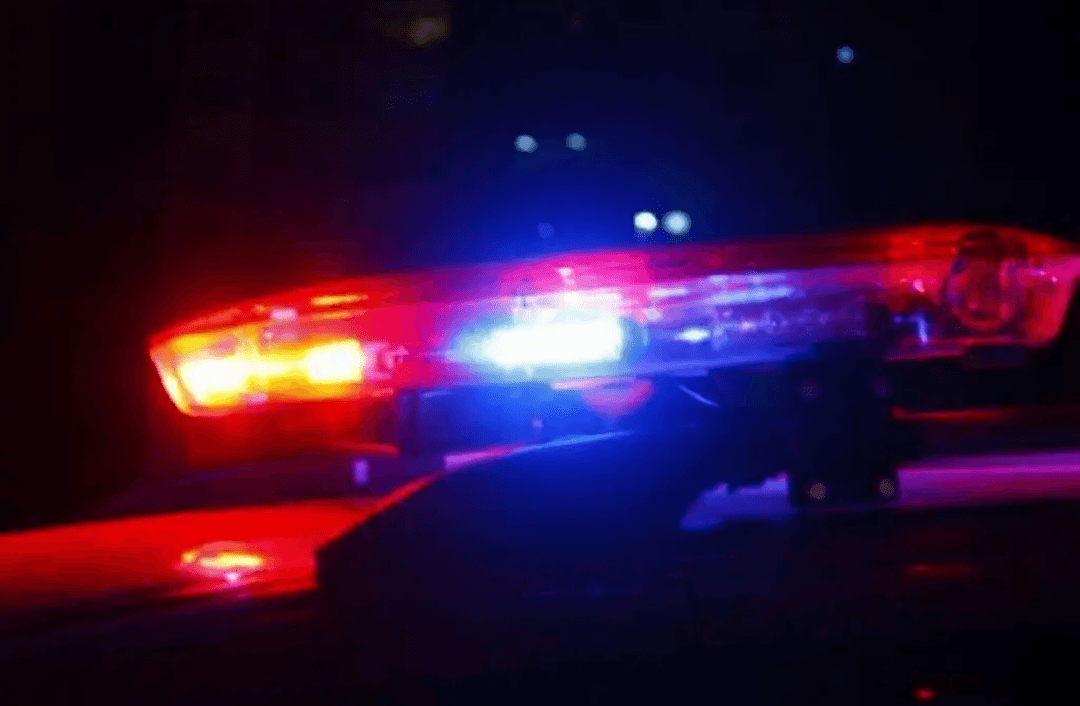 Homem morre após ser atropelado na Avenida Marcolino