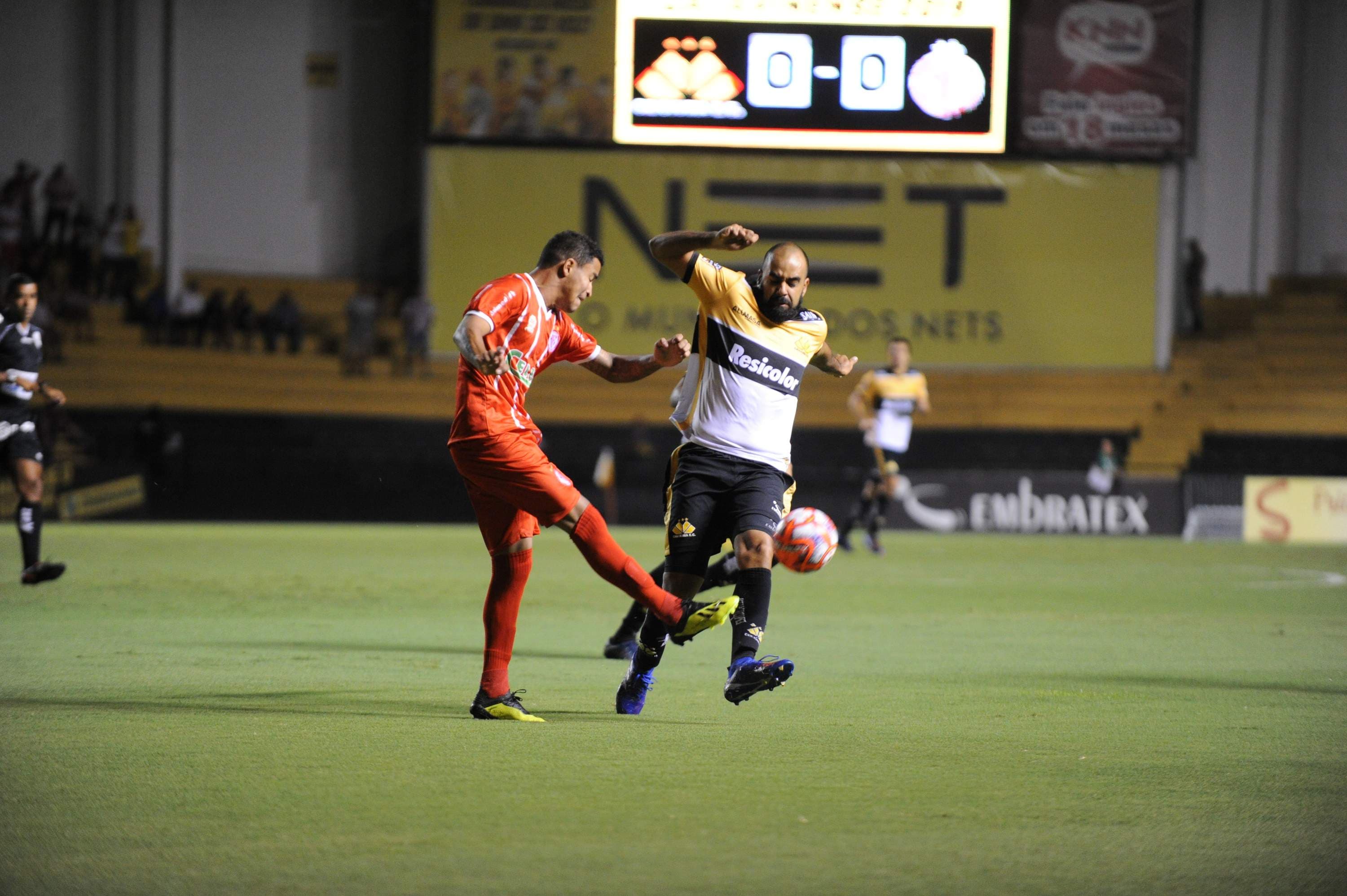 CATARINENSE: Com dois gols de pênalti, Criciúma vira pra cima do Hercílio Luz