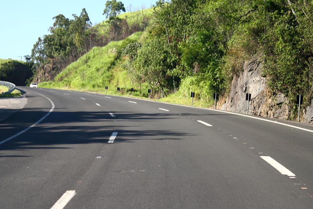 DNIT fará recomposição do pavimento no Morro do Formigão
