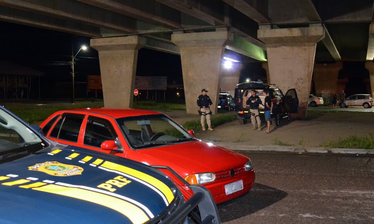 Quarenta motoristas embriagados são flagrados na BR-101, em Tubarão