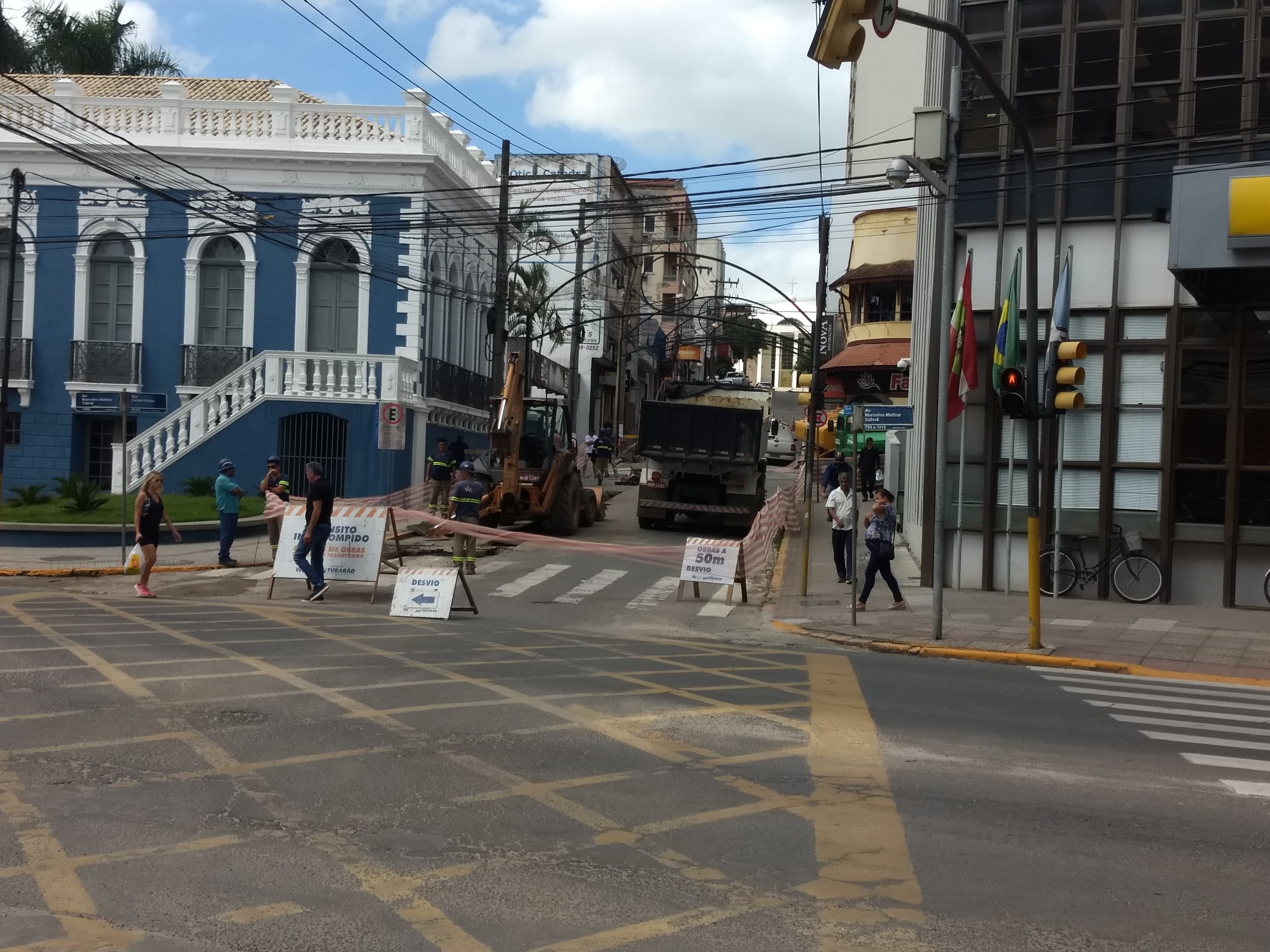 Dez ruas terão obras de nesta terça-feira (26)