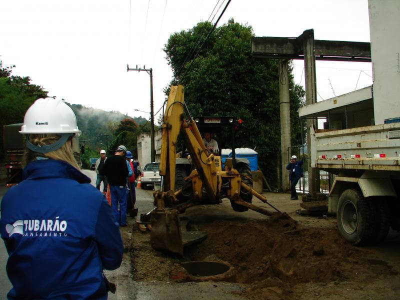 Trecho da Avenida Marcolino estará bloqueado neste domingo (12)