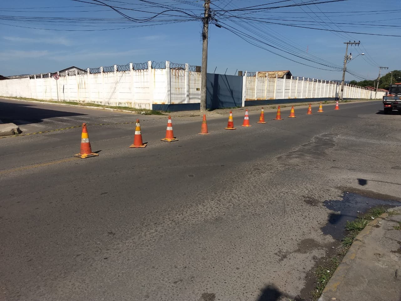 Trânsito no cruzamento das ruas Silvio Cargnin e Tereza Cristina sofre alteração