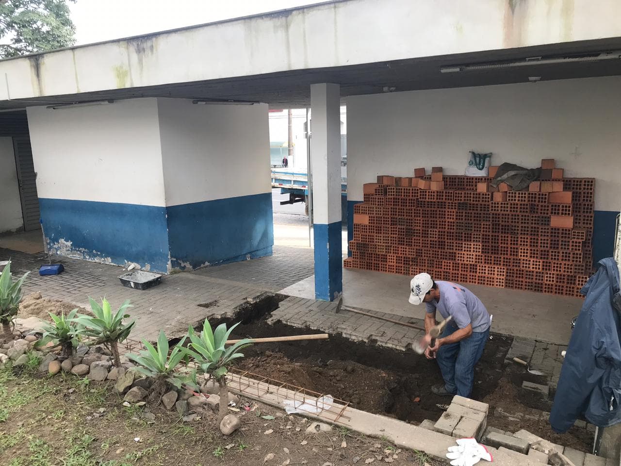 Banheiros públicos da Praça 7 são reformados