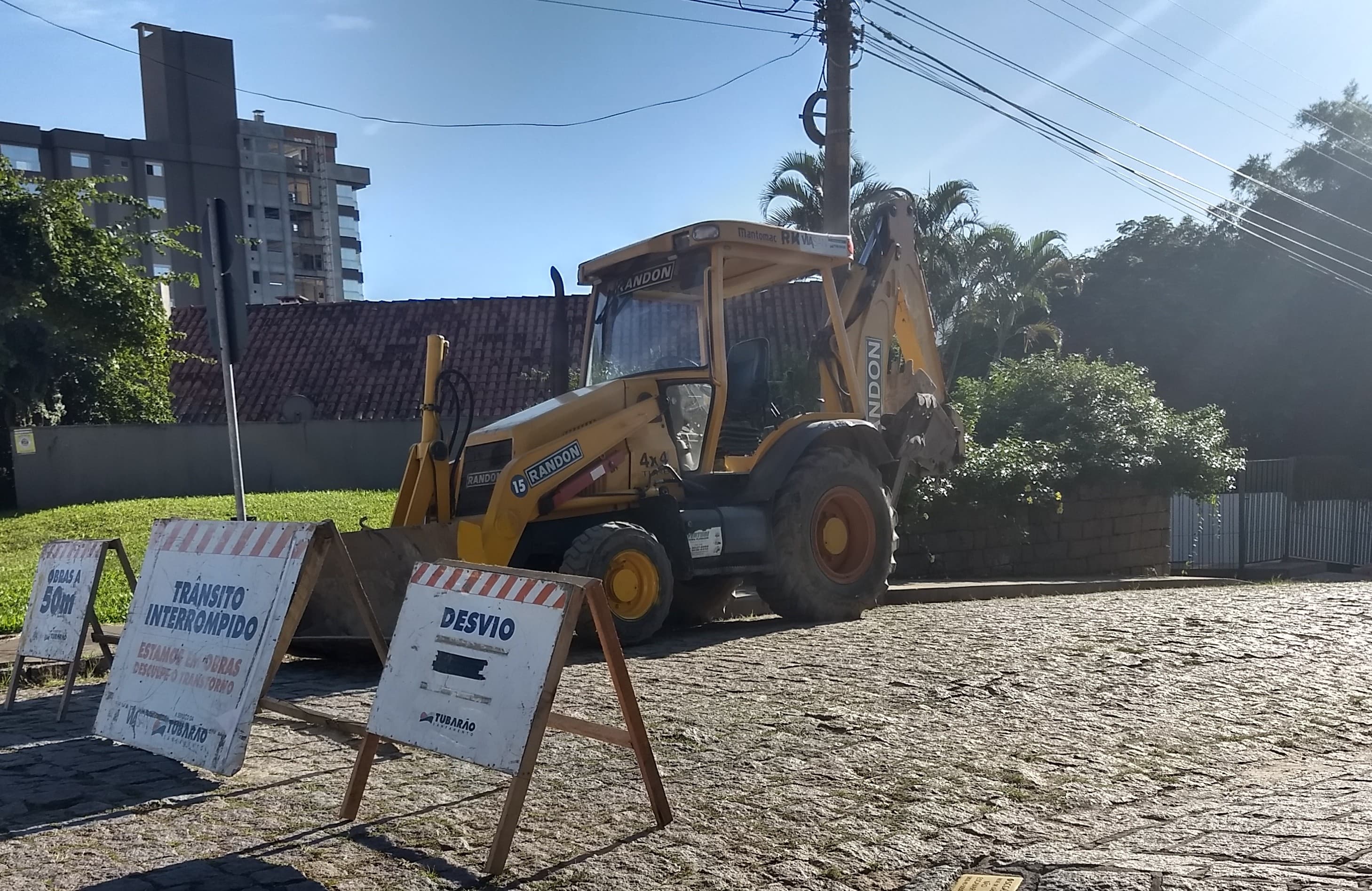 Quinze ruas estarão em obras nesta quinta (13)