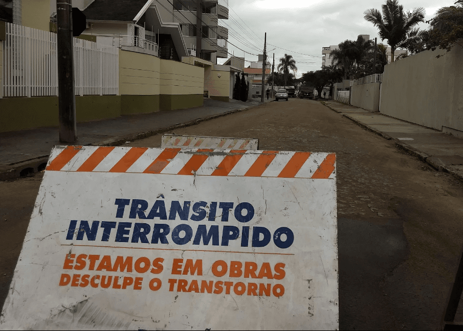 Três ruas estarão em obras neste fim de semana