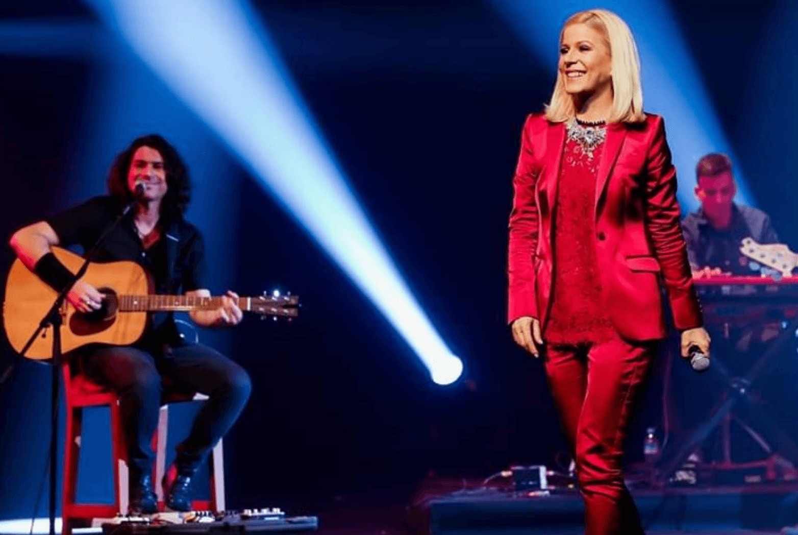 Paula Toller faz show na Hangar nesta sexta-feira (25)