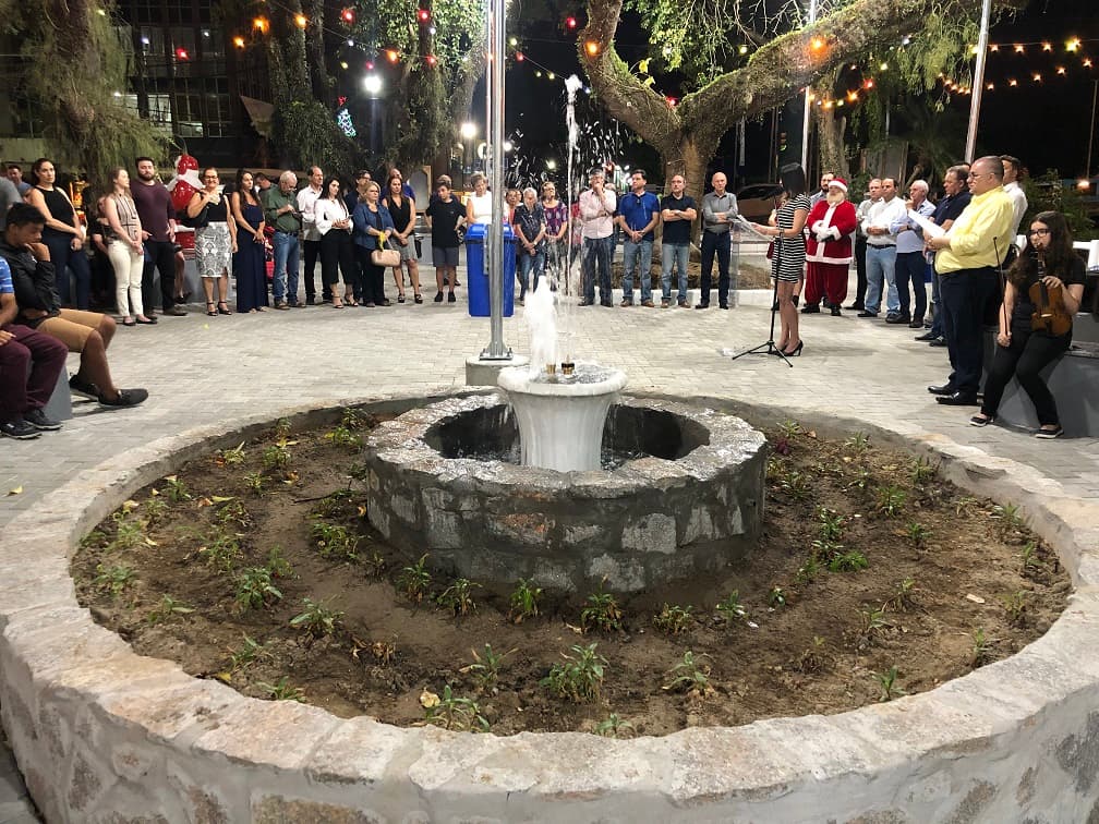 Revitalizadas, praças Centenário e Orlando Francalacci são reinauguradas