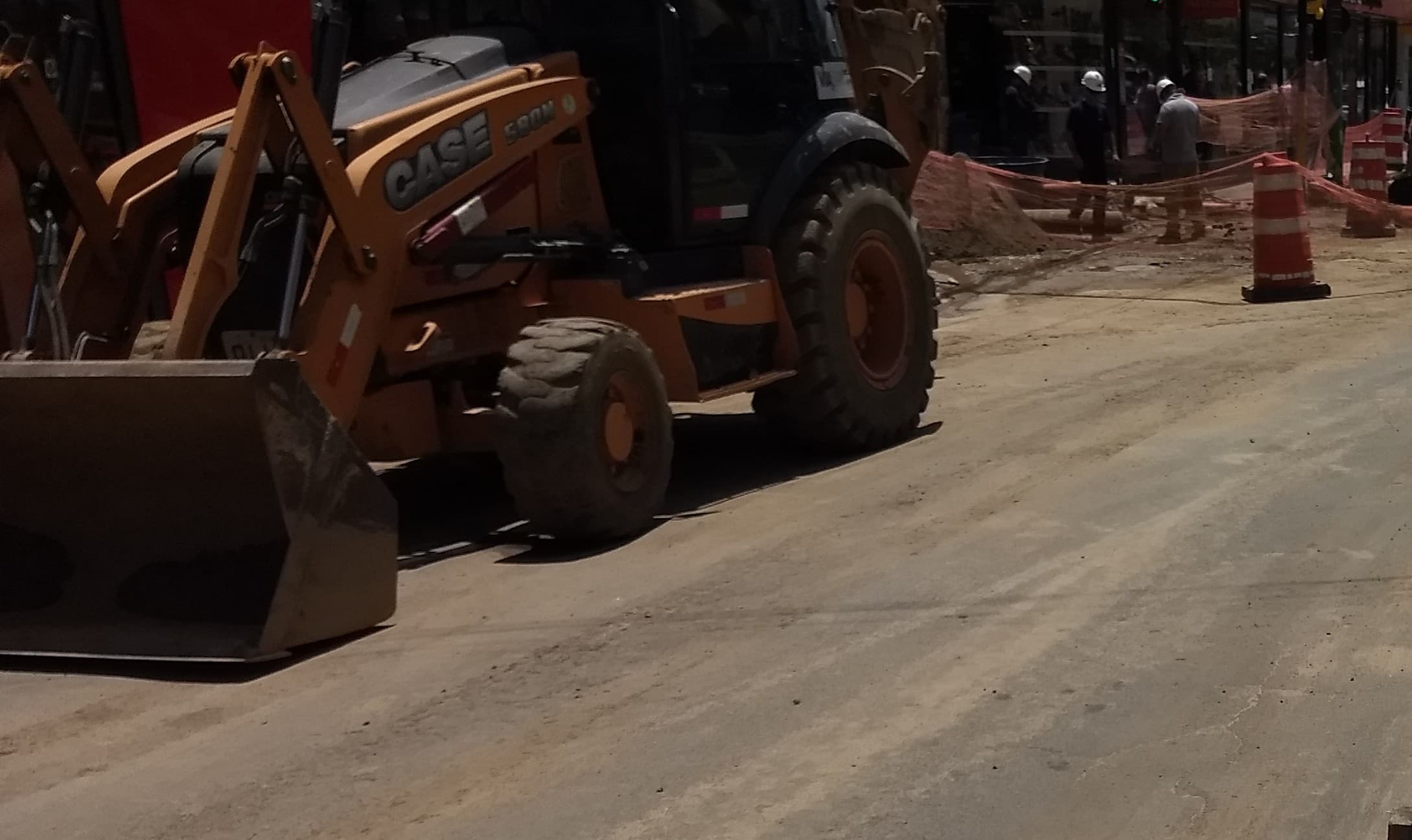 Sete ruas estarão em obras nesta quinta-feira (30)