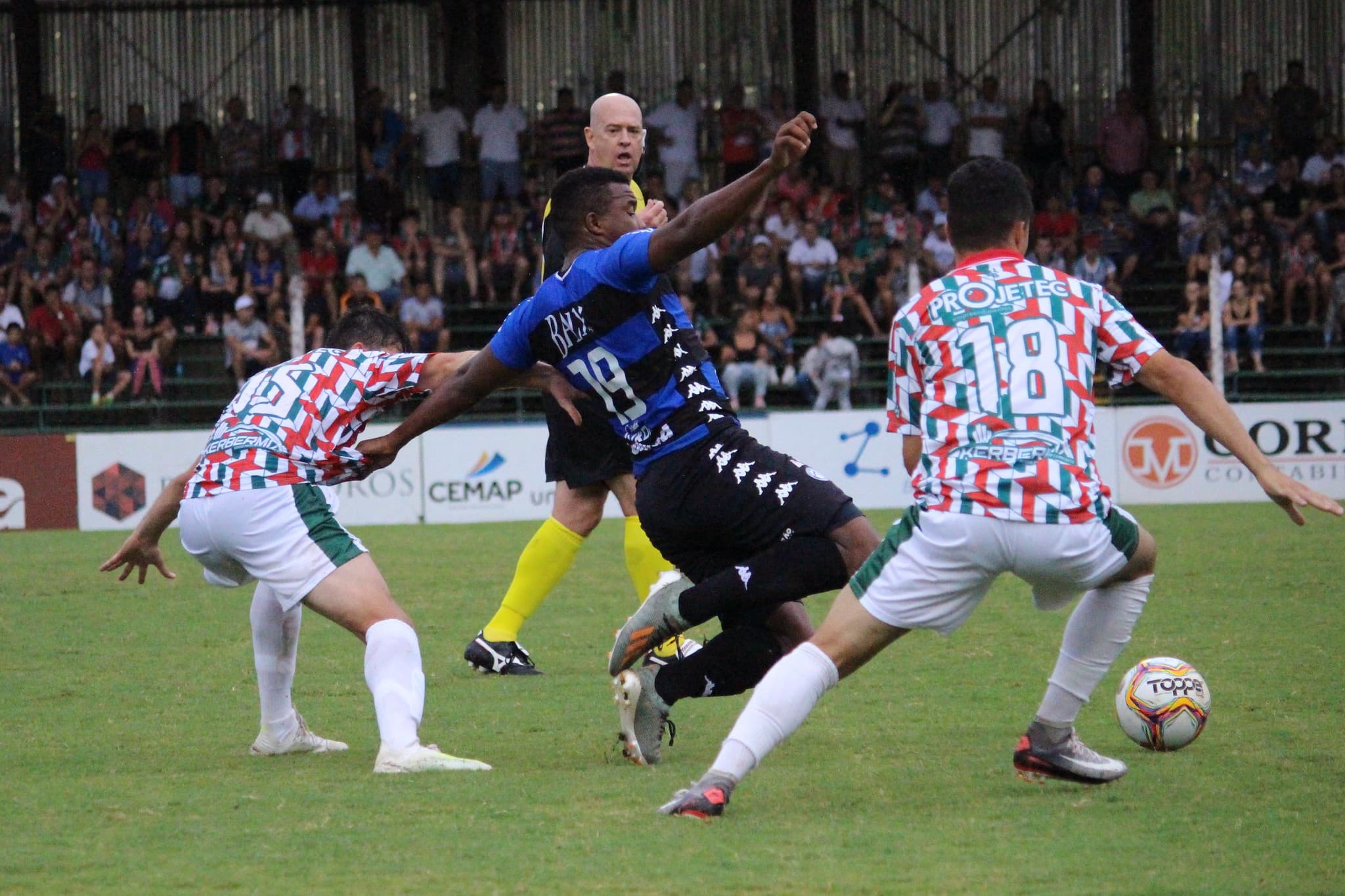 CATARINENSE: Tubarão é goleado pelo Concórdia e fica a dois pontos da lanterna