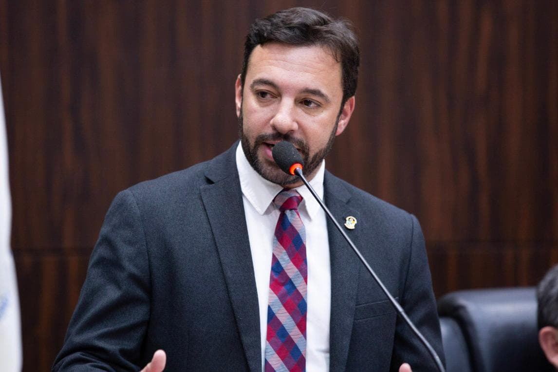 PRIMEIRA MÃO - Daniel Freitas é, atualmente, o nosso deputado em Brasília