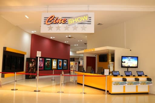 Em Tubarão, novo decreto libera cinema e casas noturnas