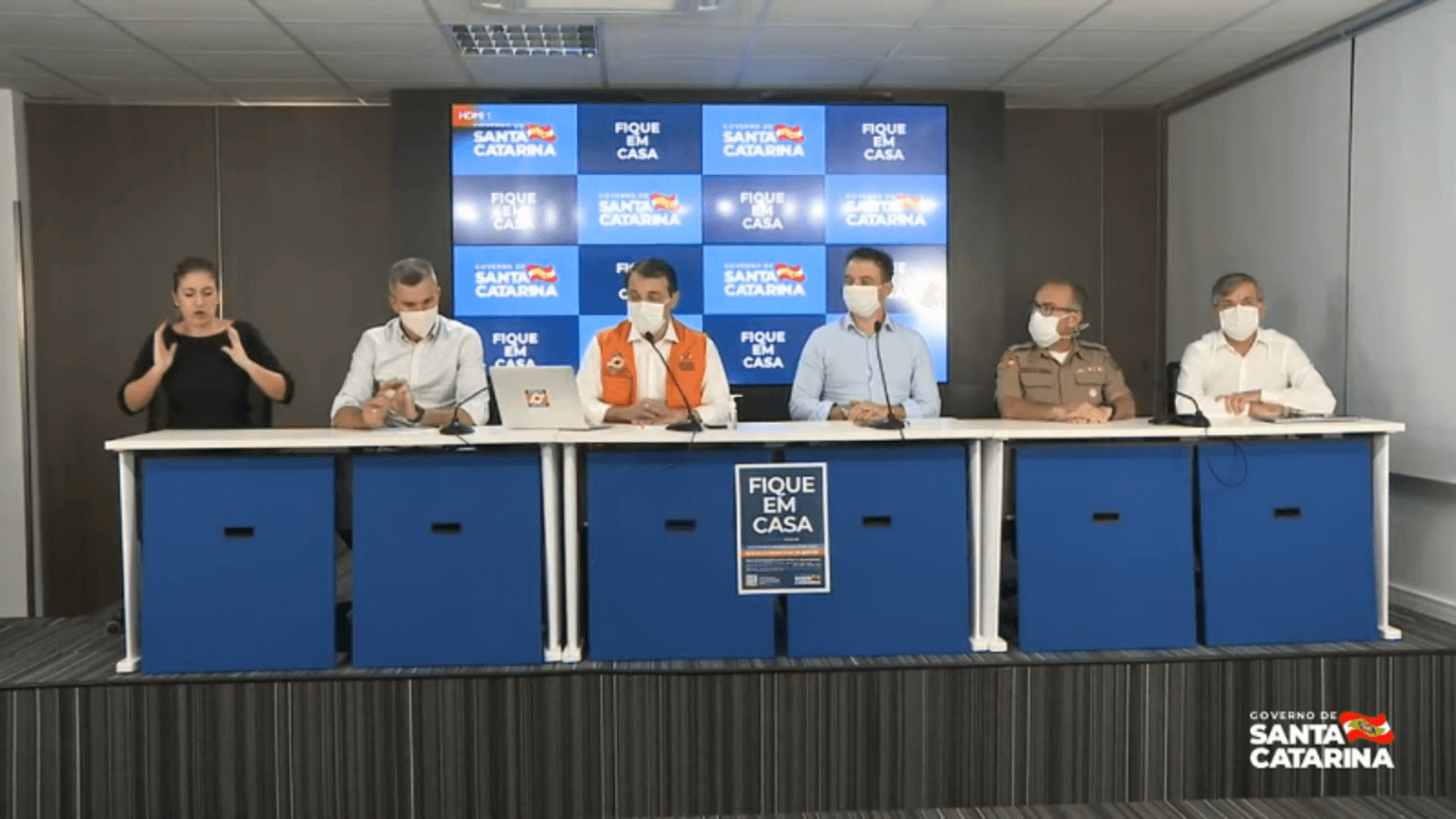 Governo prorroga isolamento social por mais cinco dias, mas libera cadeia automotiva