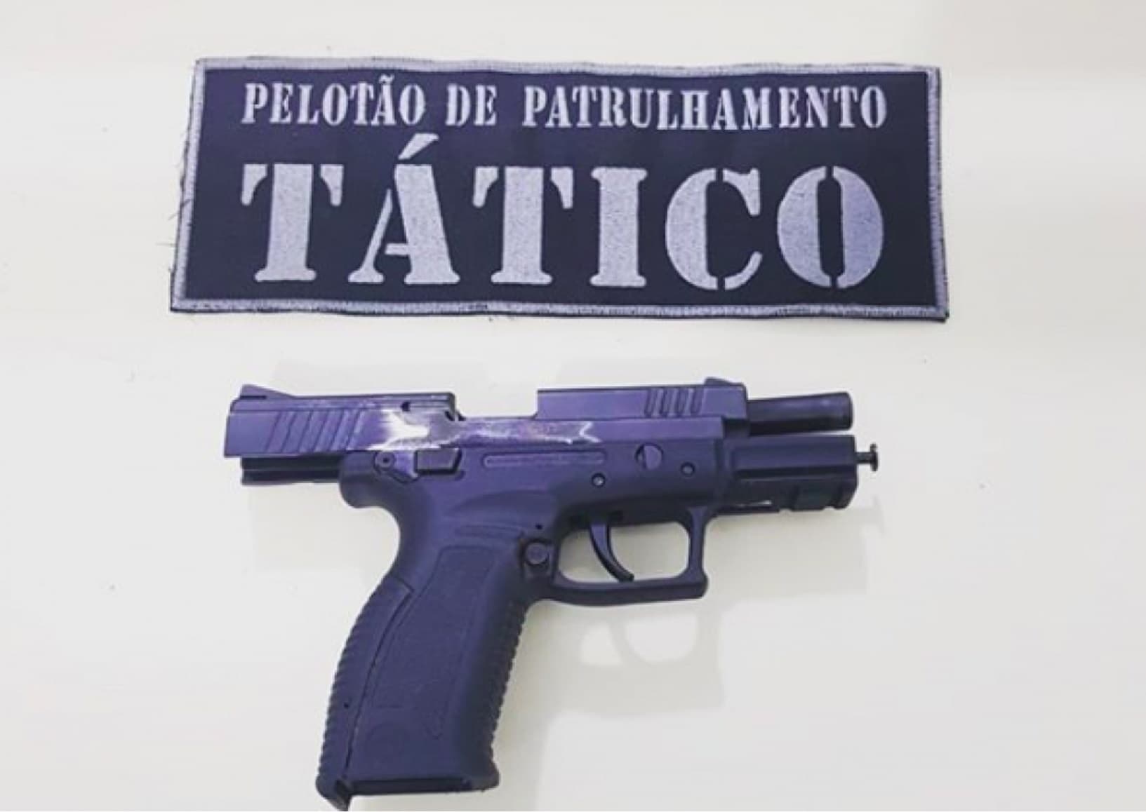 Jovem é apreendido por posse ilegal de arma de fogo