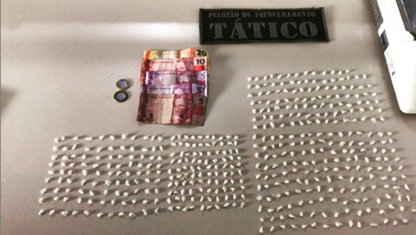 Traficantes são presos com mais de 450 pedras de crack