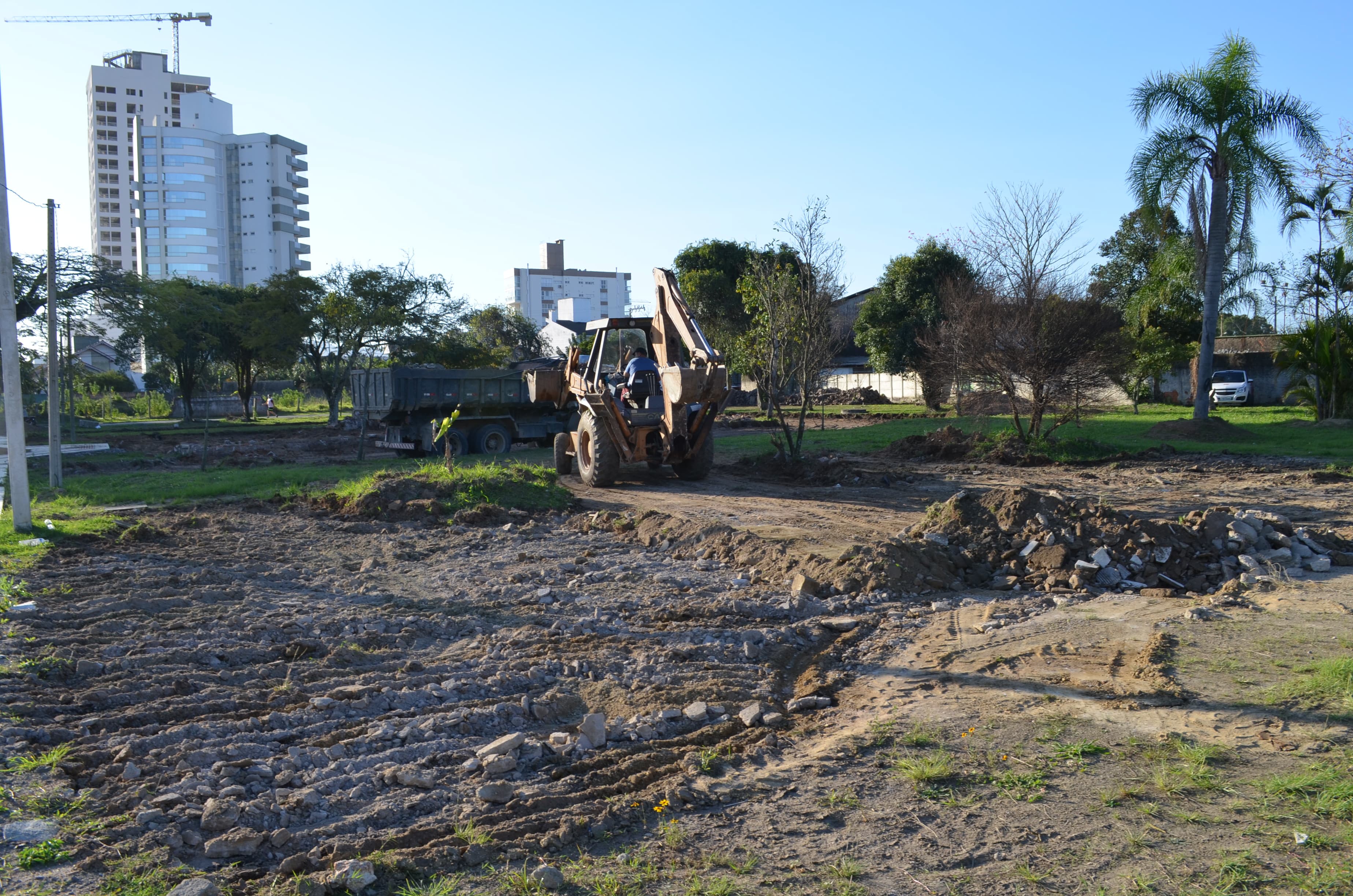 Construção da Praça do Avião é iniciada