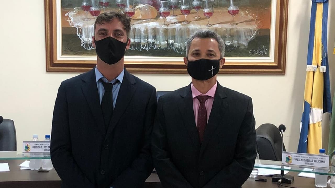 Em Capivari de Baixo, suplentes do PL tomam posse na Câmara