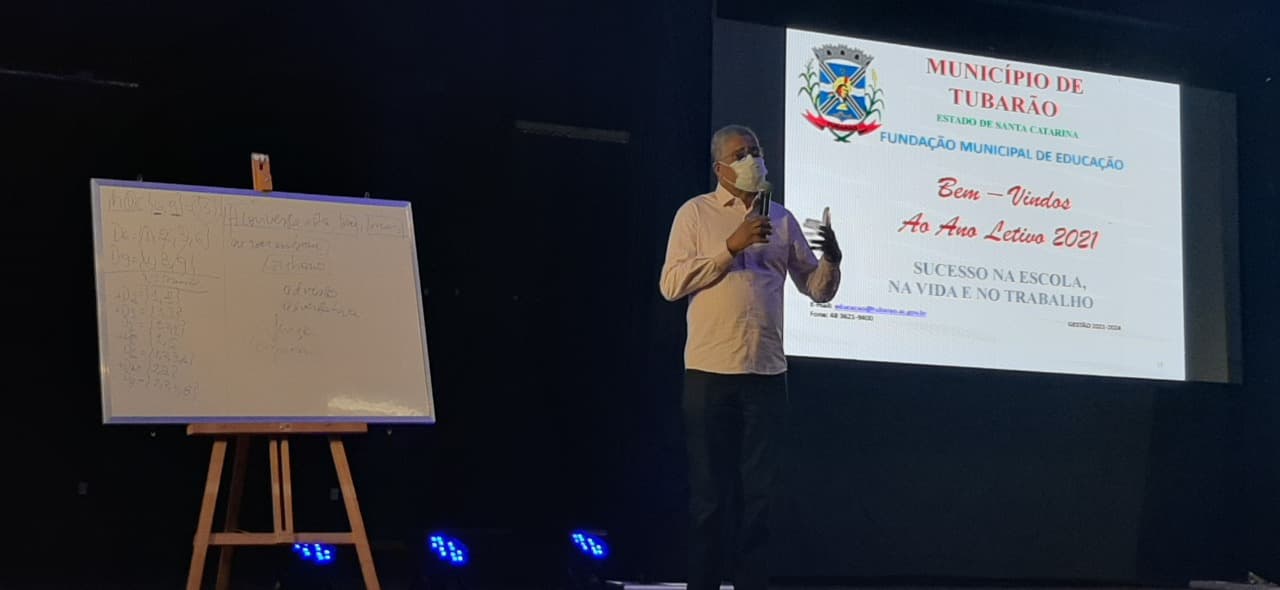 Treinamento prepara educadores para o retorno às aulas