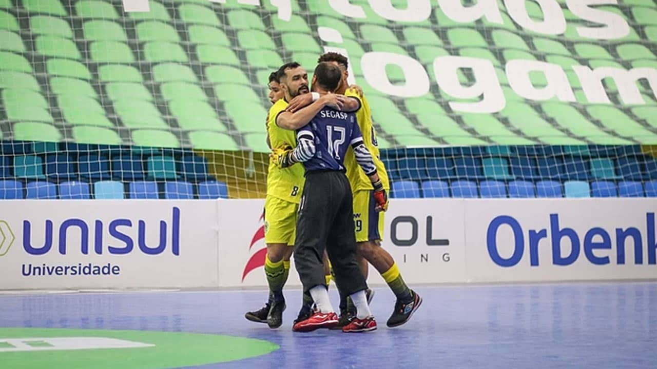 TAÇA BRASIL: AABB vence de virada e garante seus primeiros pontos