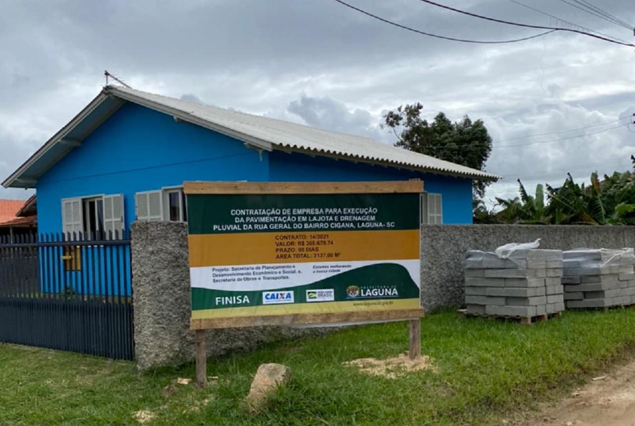 Governo Municipal inicia pavimentação na estrada geral da Cigana