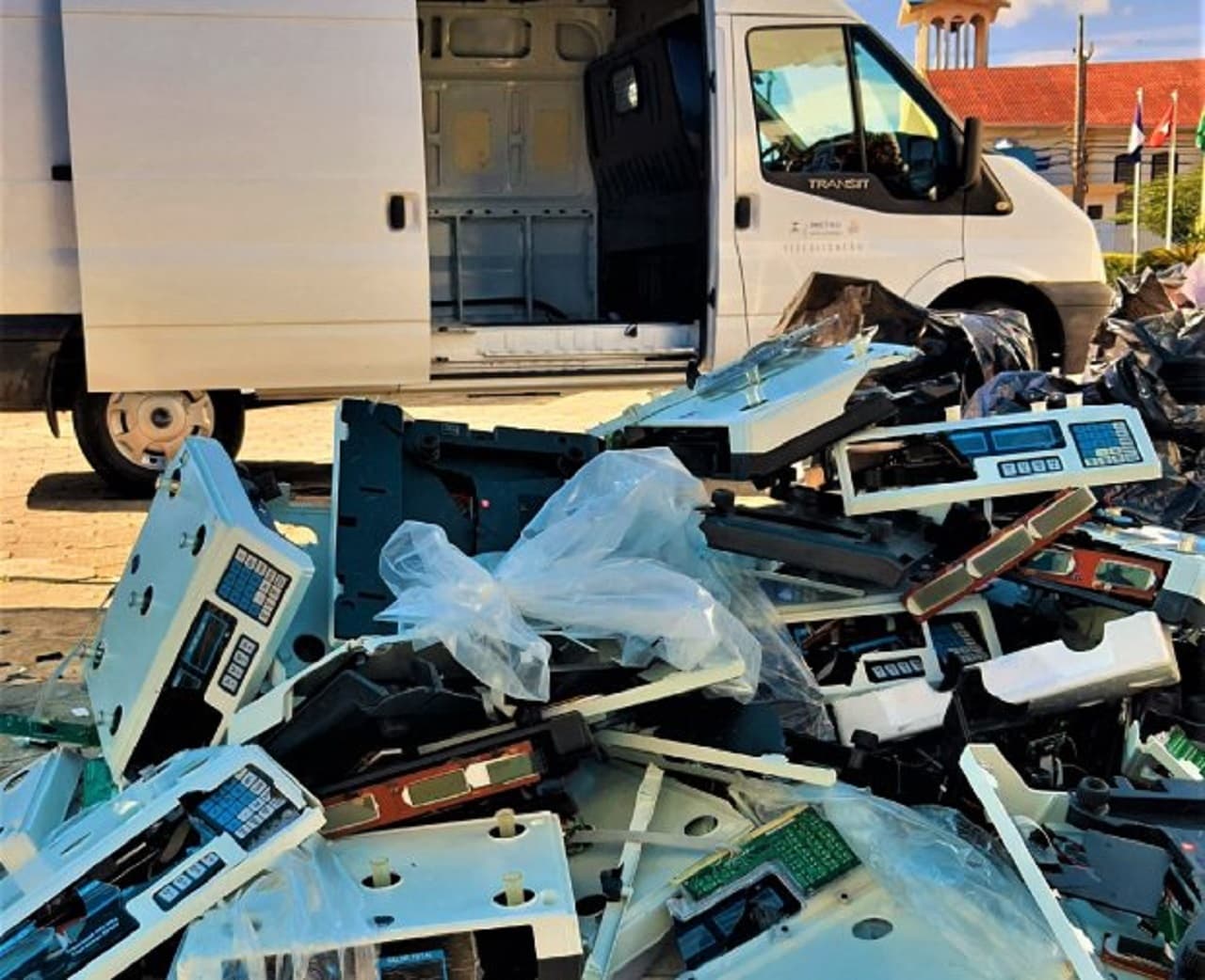 Inmetro destrói lote de balanças reprovadas