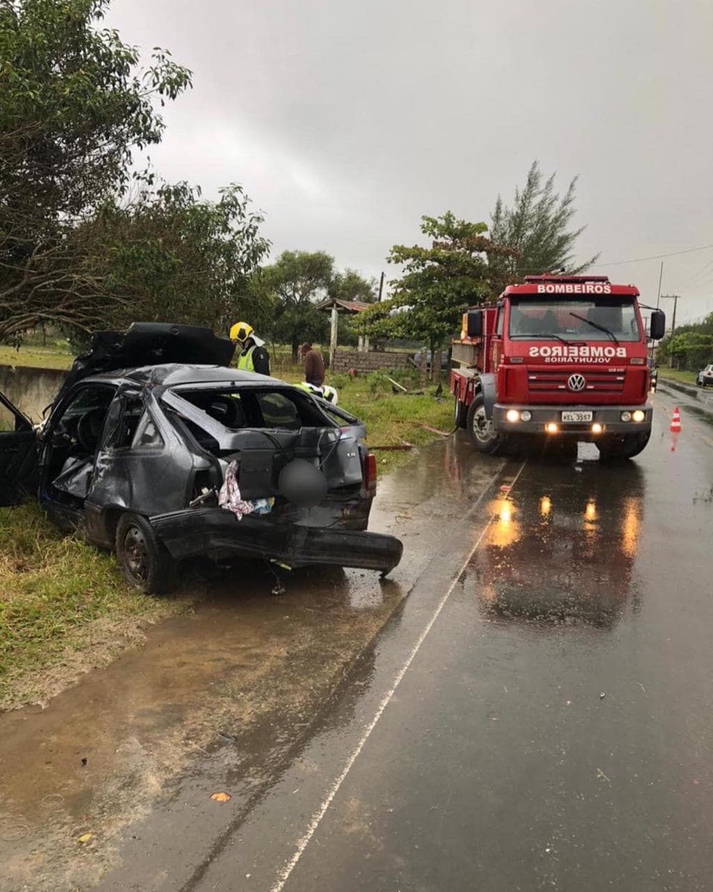 Homem de 37 anos morre ao capotar carro em Jaguaruna