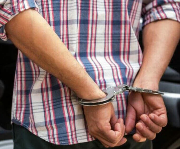 Jovem que ostentava vida de luxo é preso por assalto a idosa