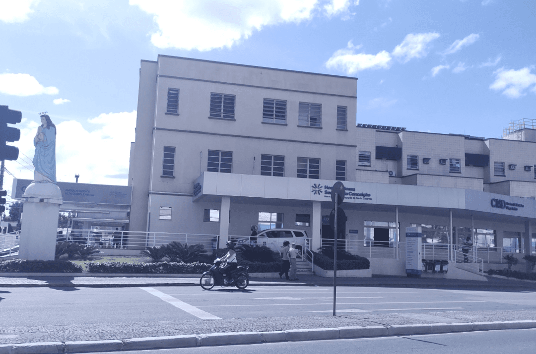 Moto furtada em abril é flagrada trafegando e jovem é preso por receptação