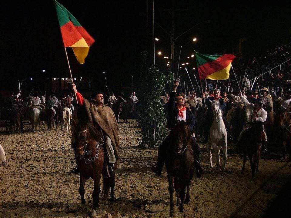 Convênio do governo de SC é anunciado para "A Tomada de Laguna"