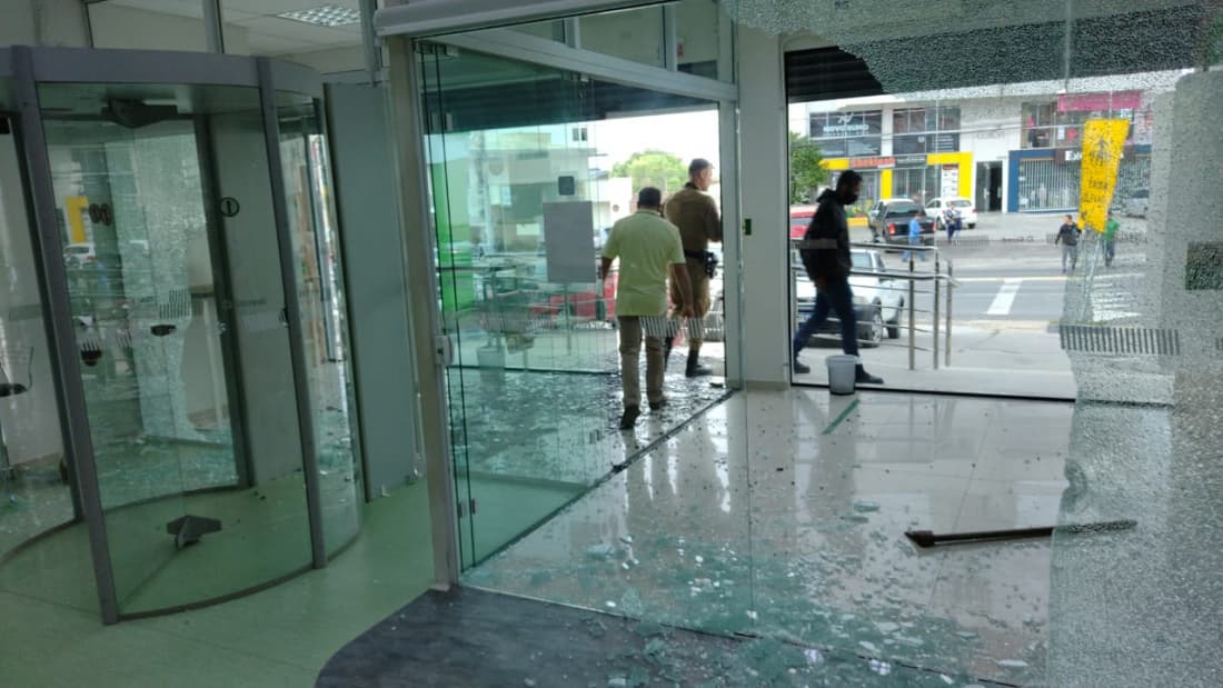 Cinco jovens são indiciados por tentativa de latrocínio em Tubarão