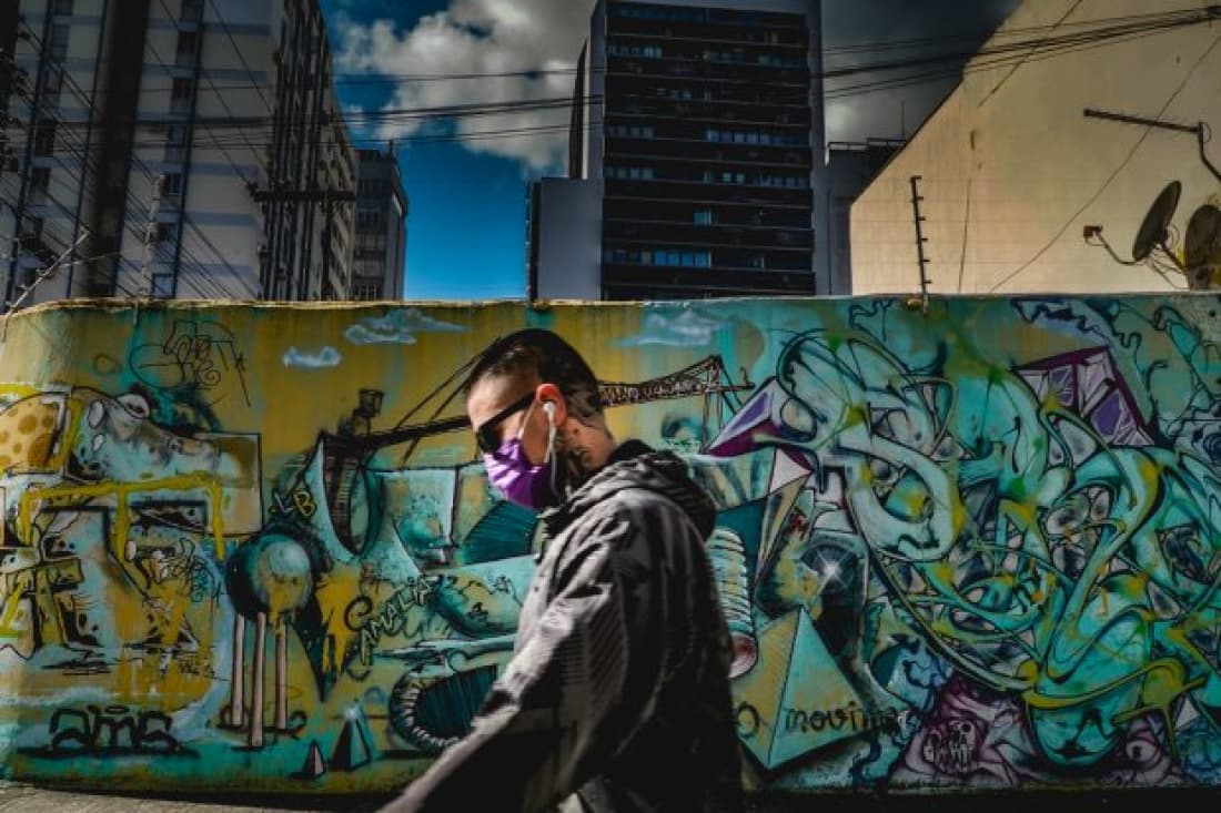 Governo de SC estuda flexibilizar uso de máscaras