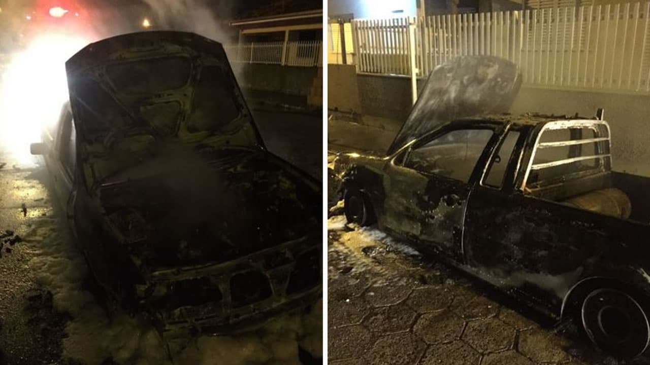 Veículo é destruído por incêndio, em Jaguaruna