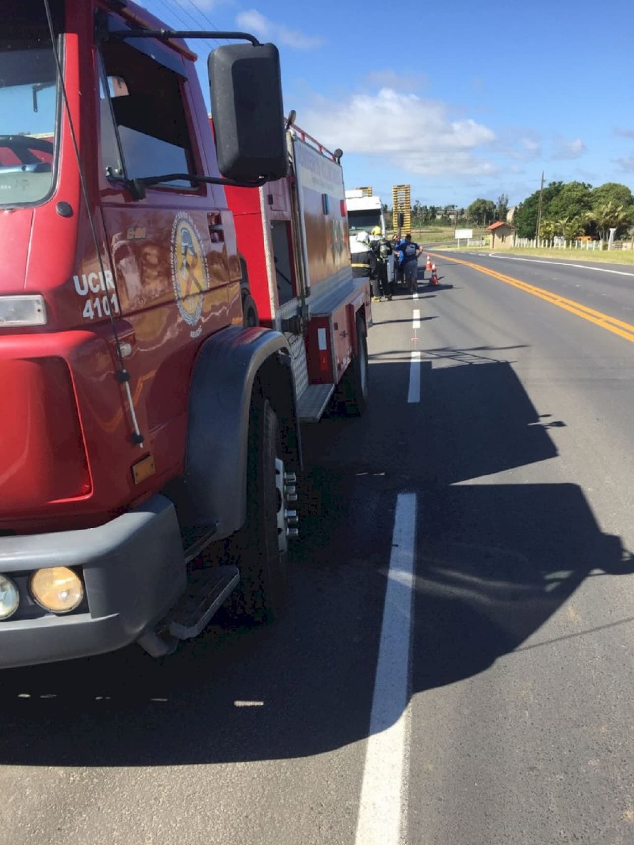 Caminhão pega fogo em Jaguaruna