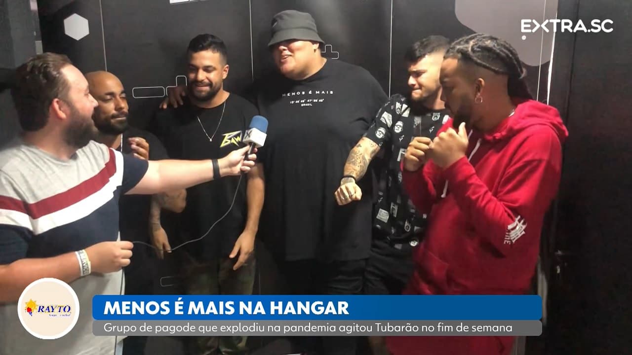 Menos é Mais se apresenta em Tubarão e conversa com o EXTRA.SC; assista!