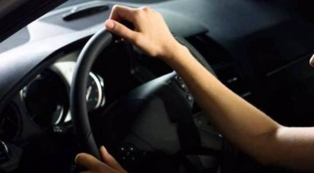 Usuário de drogas penhora carro e adolescente é flagrado dirigindo de forma imprudente