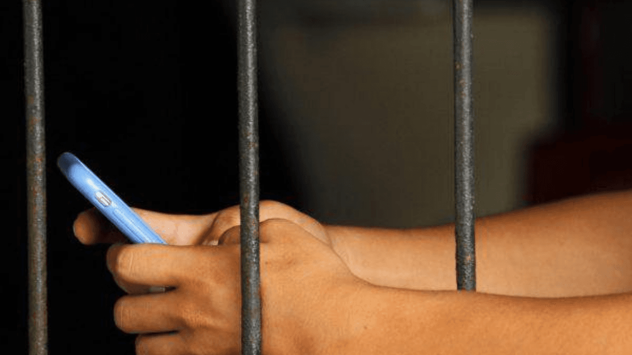 Líder de organização criminosa responsável por extorsões de dentro da prisão é indiciado