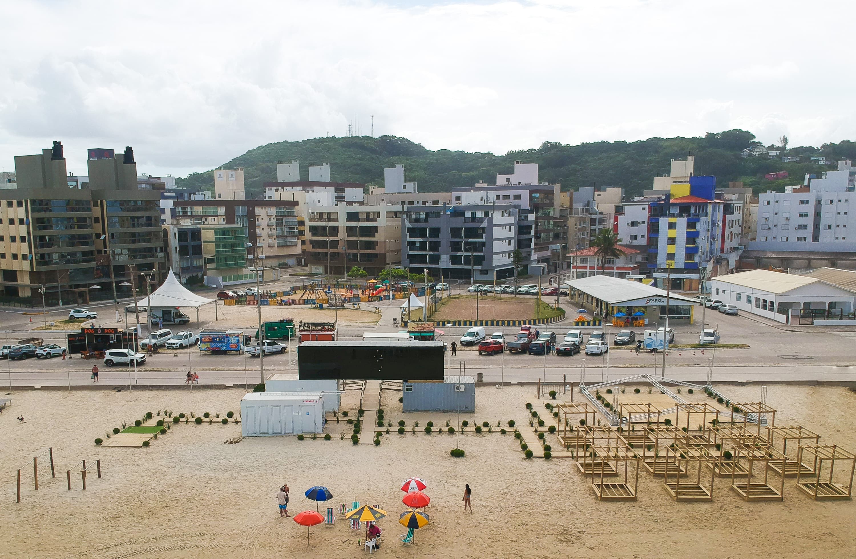 Projeto Arena Verão movimenta a orla do Mar Grosso